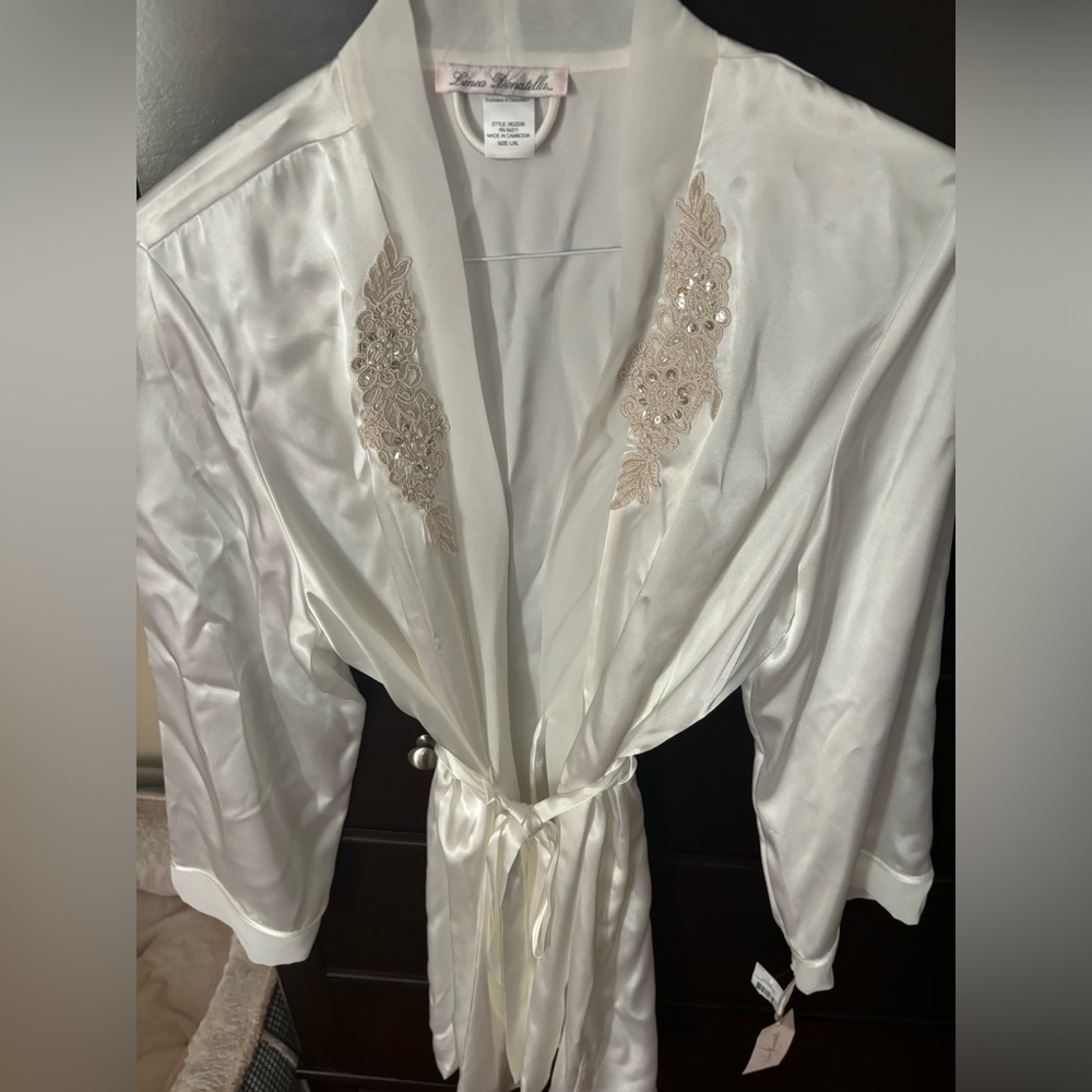Bridal robe and lingerie set with thong -  Brand New with tags